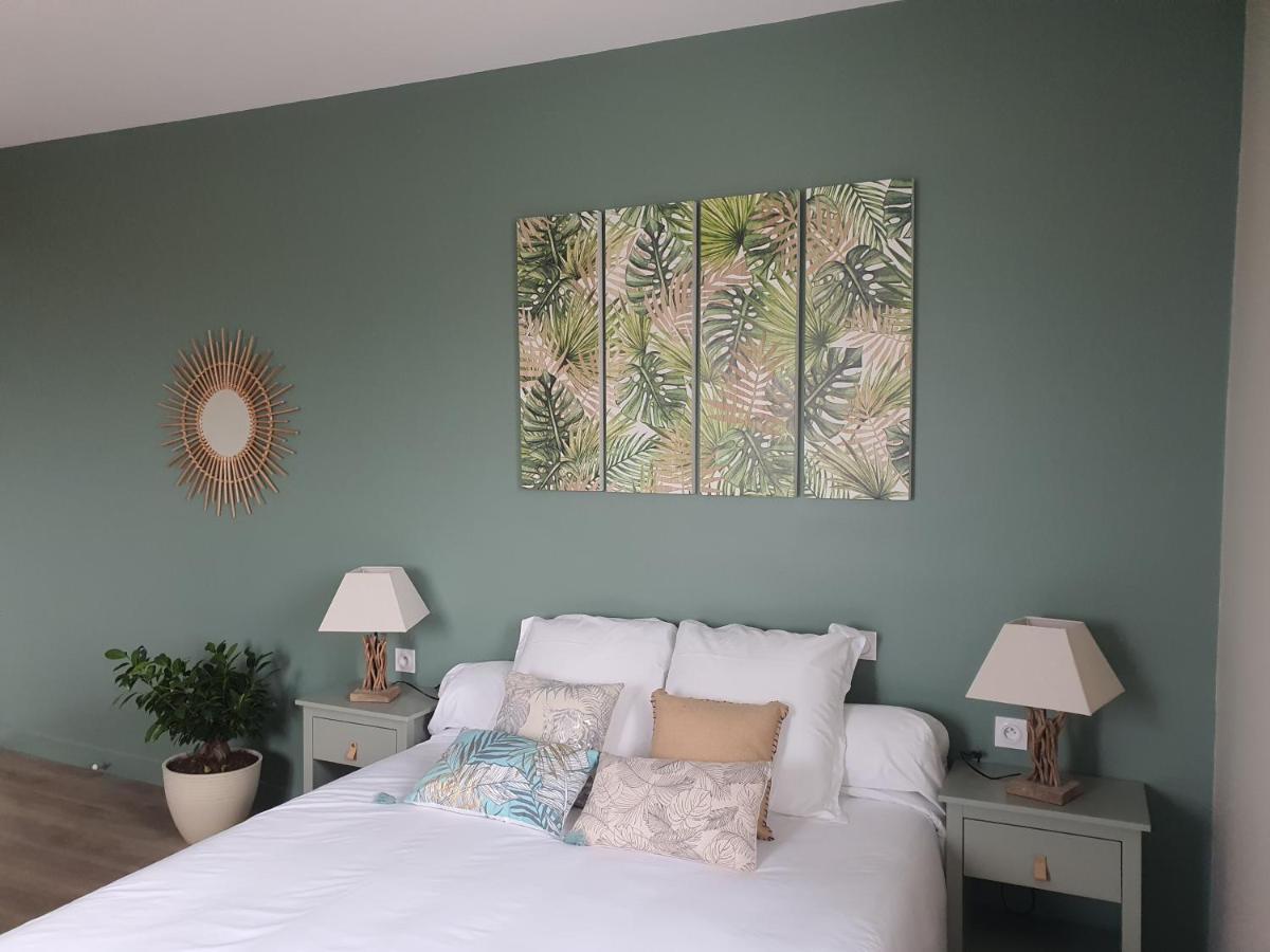 Les 5 Escales Bed & Breakfast Parthenay Exterior photo