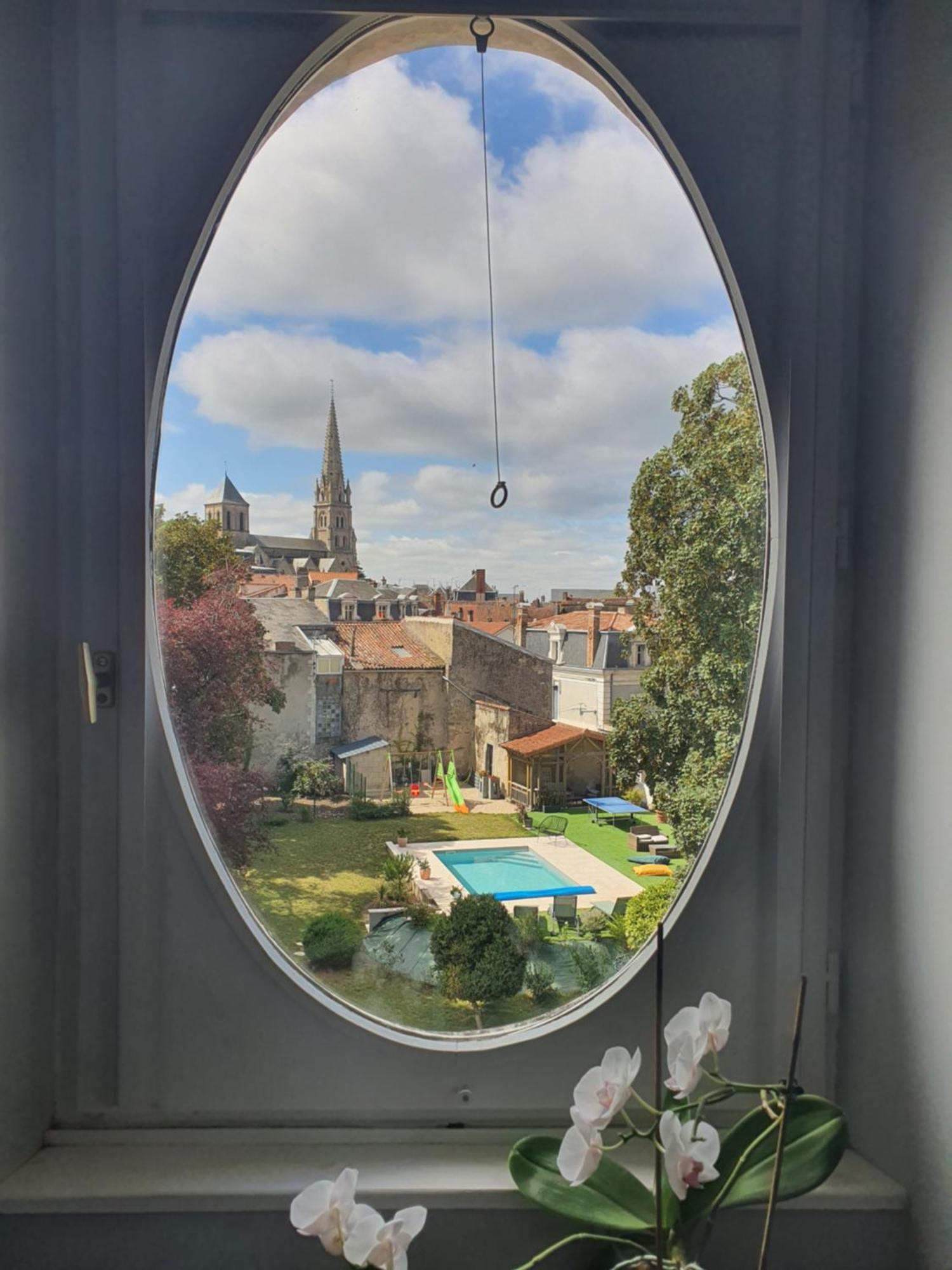 Les 5 Escales Bed & Breakfast Parthenay Room photo